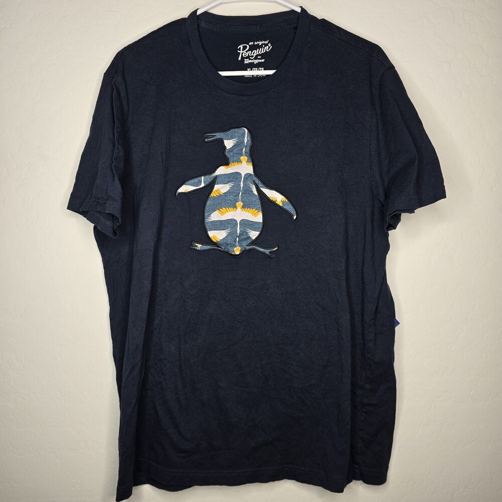 Penguin By Munsingwear T-Shirt Blue Penguin Graphic Short Sleeve Adult Size XL